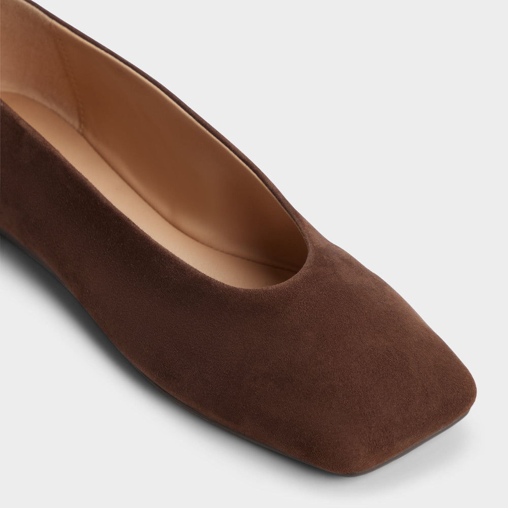 Dark brown Beralalden in Dark Brown - Ballerina | Aldo