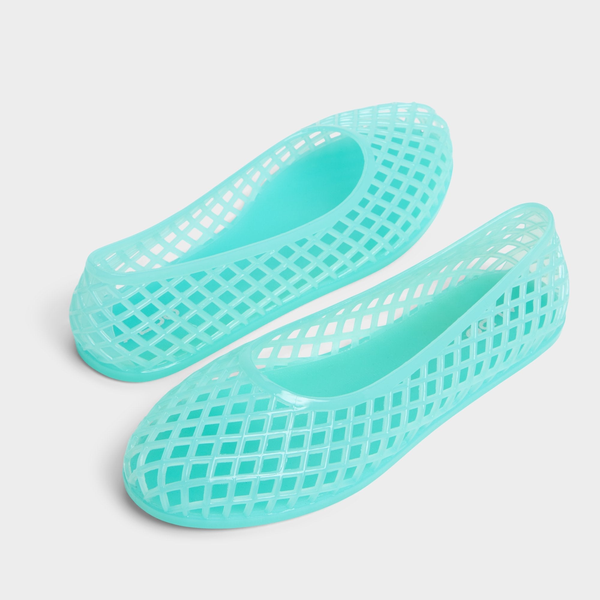 Turquoise Dwaoria Turquoise Women's Jelly Sandals & Flip Flops - Jelly flats | Aldo