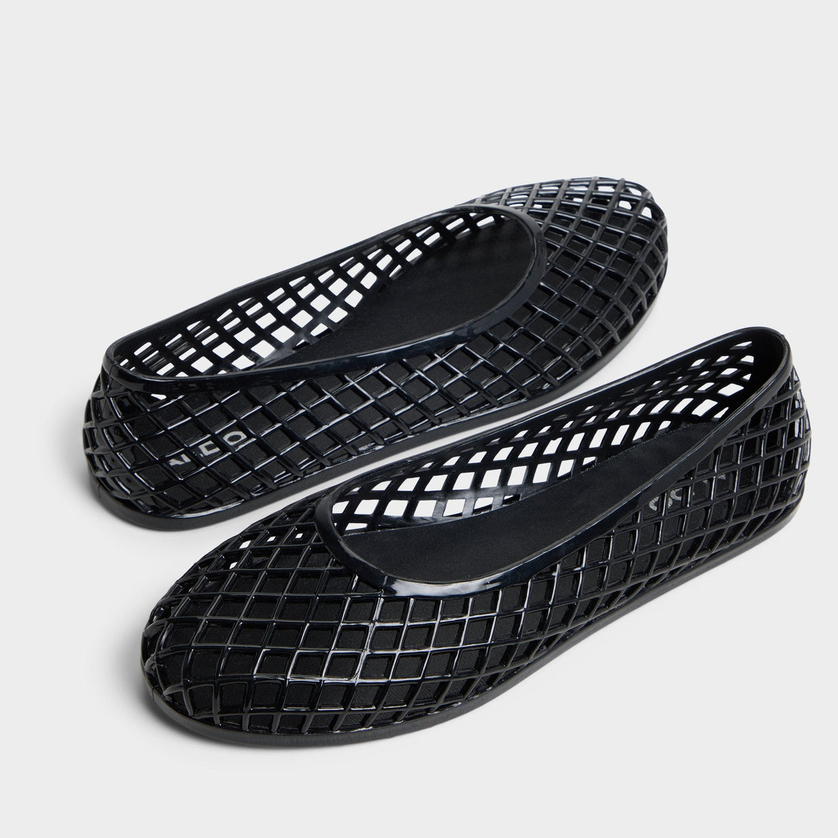 Black Dwaoria Black Women's Jelly Sandals & Flip Flops - Jelly flats | Aldo