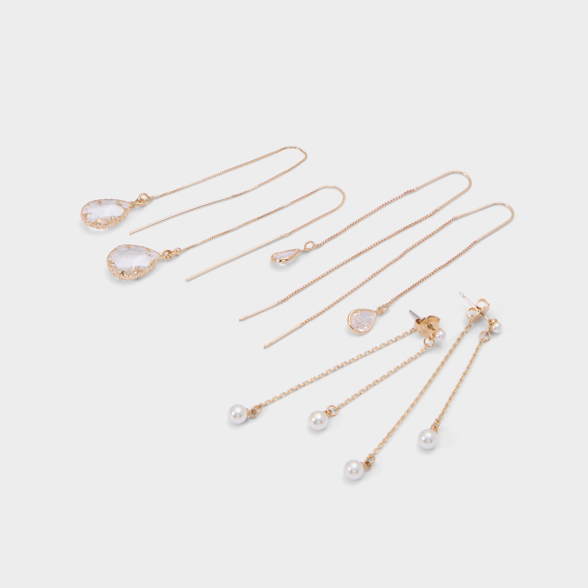 Gold Careslin in Gold - Earrings | Aldo